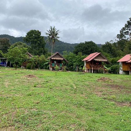 Seree Bungalows & Chill Bar Koh Chang Exterior photo
