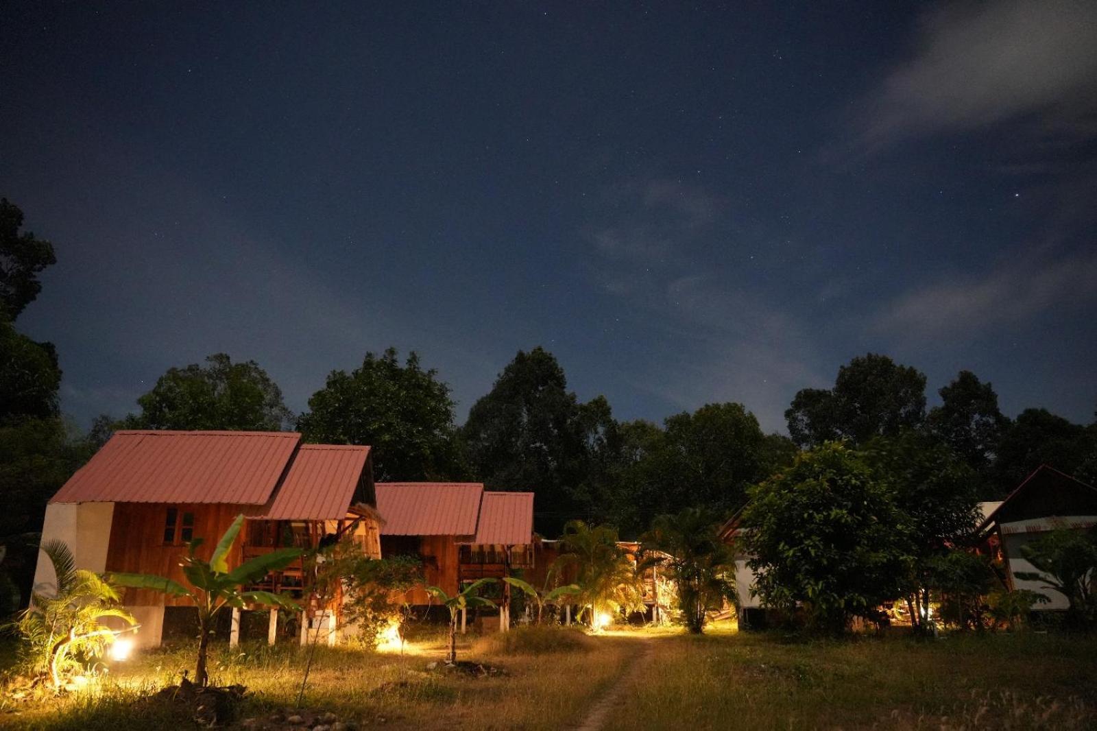 Seree Bungalows & Chill Bar Koh Chang Exterior photo
